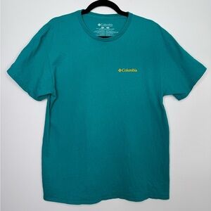 Columbia blue outdoor graphic t-shirt size large